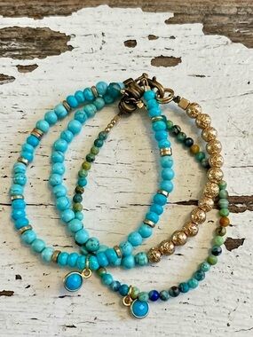 Set of 3 Turquoise, Howlite & Gold Tone Lava Stone Beaded Bracelets
